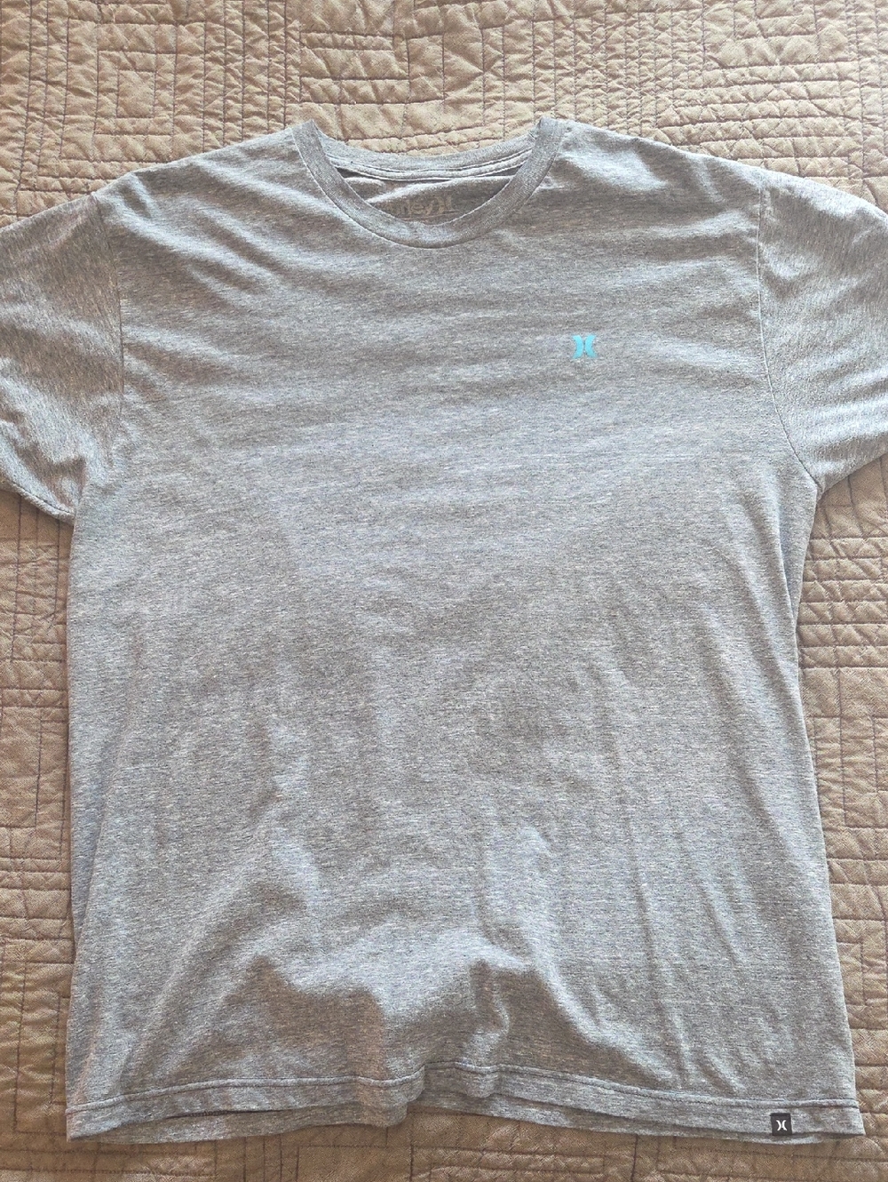 Hurley Men's Light Grey Crew Tee with Small Teal Logo